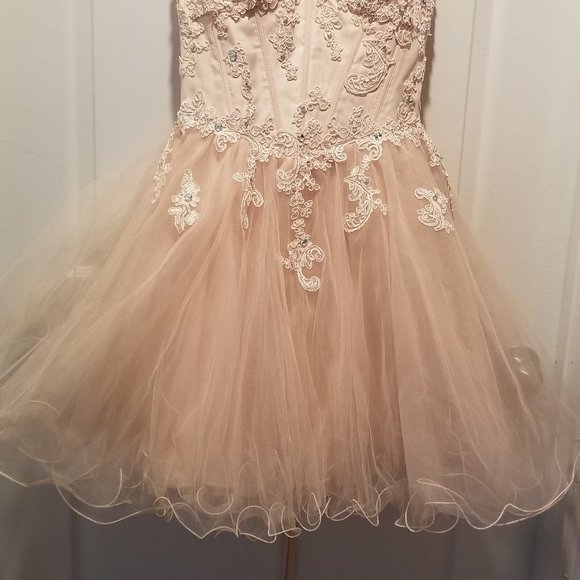 Girls lace up dress with rhinestones - Picture 2 of 6